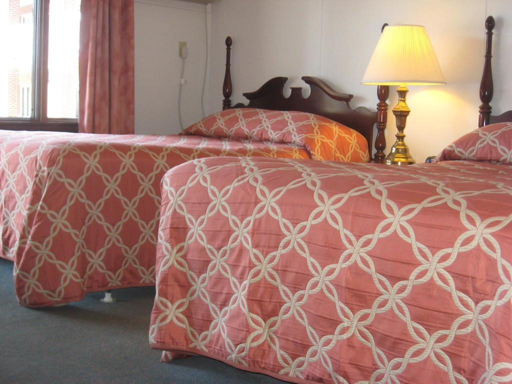 Lockport Inn And Suites Kültér fotó
