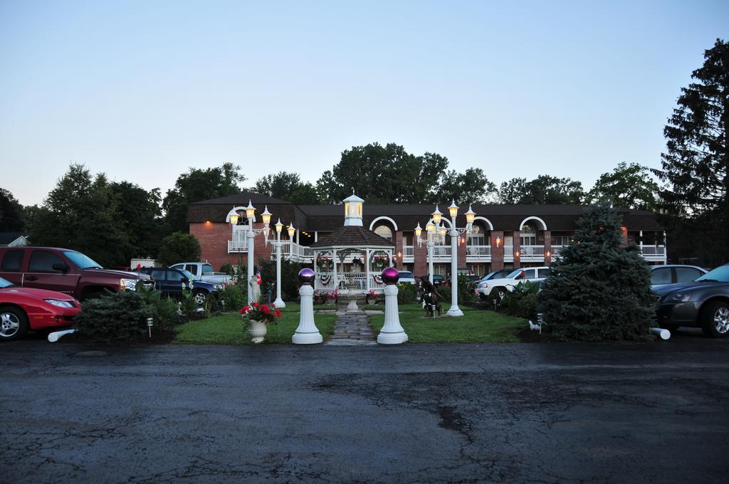 Lockport Inn And Suites Kültér fotó